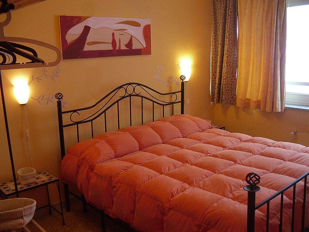 Bed And Breakfast I Vicoletti Di Napoli Bagian luar foto